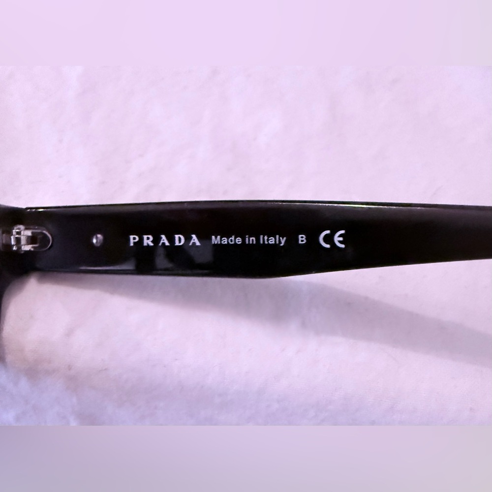 PRADA FRAMES - image 9